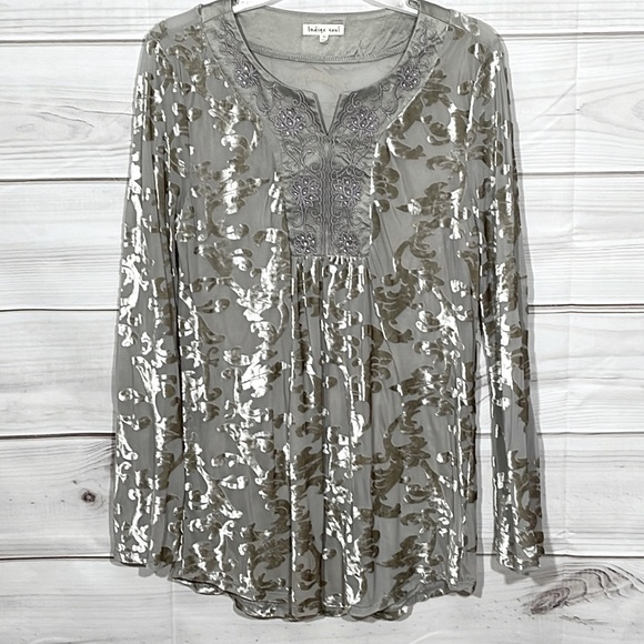 Silver Embossed Boho indigo soul Appliqué Neckline Size M Tunic Top - Picture 1 of 8